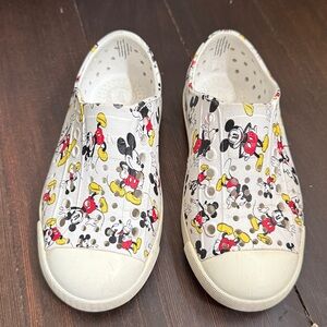 Mickey Mouse Natives